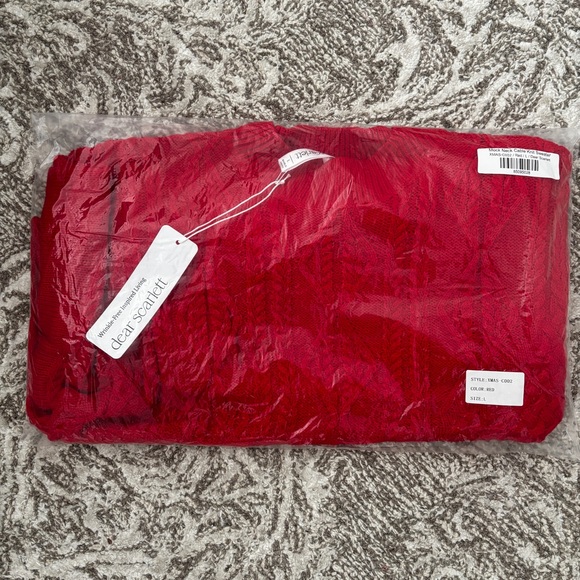 NEW! Mock Neck Red Cable Knit Sweater L Dear Scarlett - Picture 7 of 7